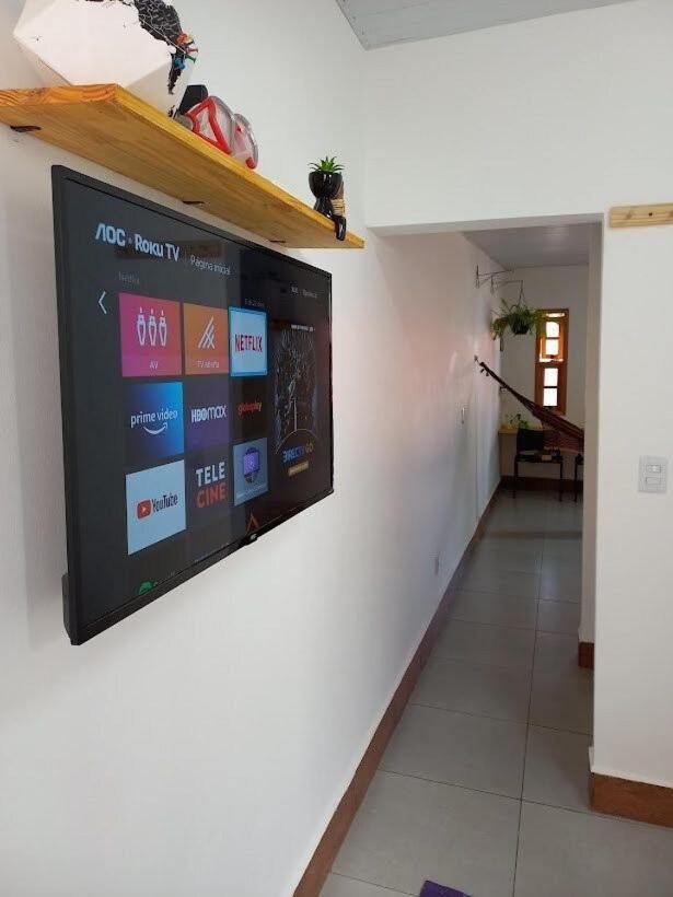 Casinha Aconchegante No Centro De Bonito I Tv, Ar-Condicionado, Bicicletas, Rede, Cozinha E Wi-Fi 20Mbヴィラ エクステリア 写真