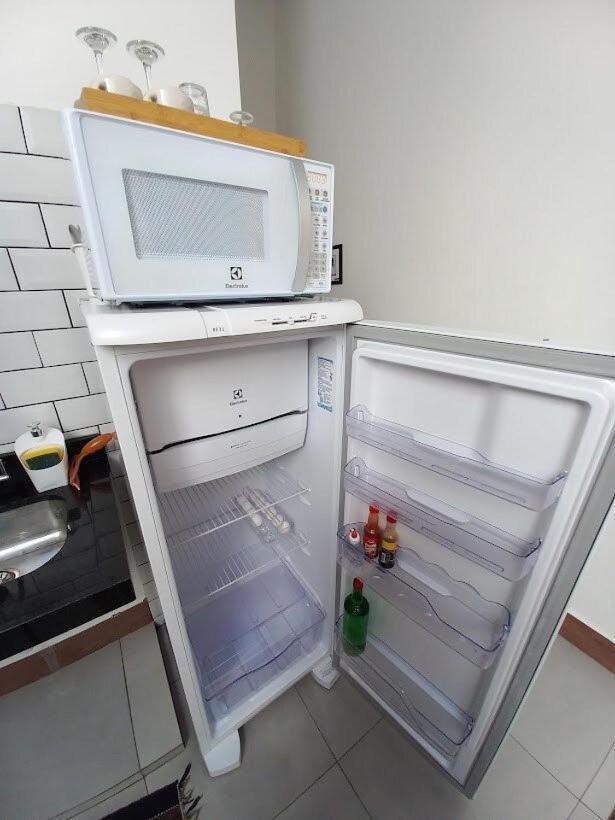 Casinha Aconchegante No Centro De Bonito I Tv, Ar-Condicionado, Bicicletas, Rede, Cozinha E Wi-Fi 20Mbヴィラ エクステリア 写真